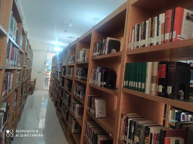 مخزن اصلی کتابخانه